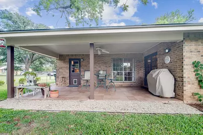 205 Crestwood Dr, Fredericksburg, TX 78624 - Photo 23