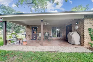 205 Crestwood Dr, Fredericksburg, TX 78624 - Photo 23