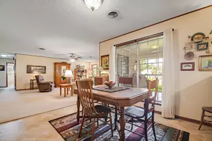 205 Crestwood Dr, Fredericksburg, TX 78624 - Photo 11