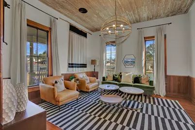 501 W San Antonio St, Fredericksburg, TX 78624 - Photo 13