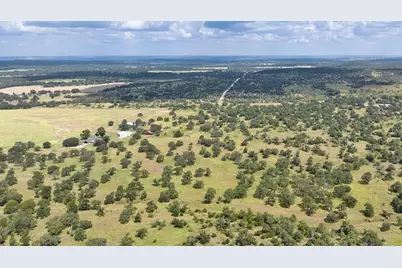 325 County Rd 389, Fredonia, TX 76842 - Photo 25