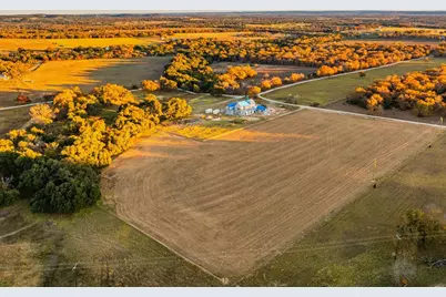 326 N Lehne Lane, Fredericksburg, TX 78624 - Photo 17