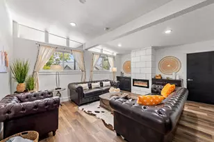 907 W Travis St, Fredericksburg, TX 78624 - Photo 7