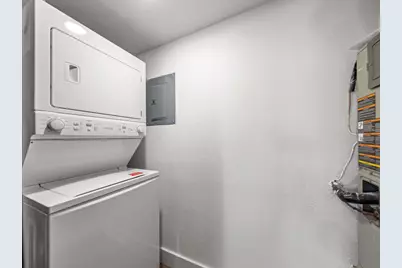 907 W Travis St, Fredericksburg, TX 78624 - Photo 11