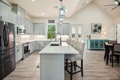 105 Parlin Lane, Fredericksburg, TX 78624 - Photo 5