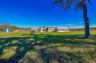 283 Soaring Eagles Dr, Fredericksburg, TX 78624 - Photo 35