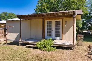 310 W Canal St, Menard, TX 76859 - Photo 25