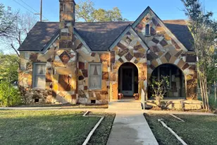 310 W Canal St, Menard, TX 76859 - Photo 3