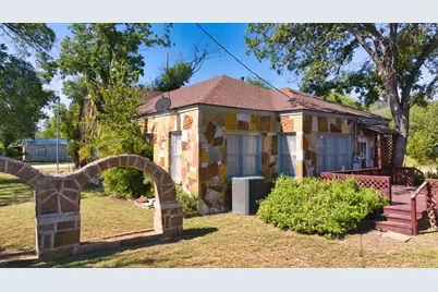 310 W Canal St, Menard, TX 76859 - Photo 23