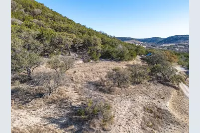 443 Moseley Ln, Medina, TX 78055 - Photo 3