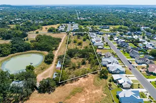 604 N Cherry St, Fredericksburg, TX 78624 - Photo 35