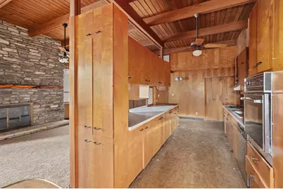 604 N Cherry St, Fredericksburg, TX 78624 - Photo 23