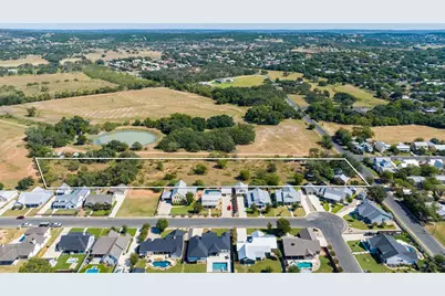 604 N Cherry St, Fredericksburg, TX 78624 - Photo 37