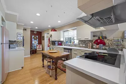 825 Myrta St, Kerrville, TX 78028 - Photo 19