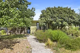 825 Myrta St, Kerrville, TX 78028 - Photo 39