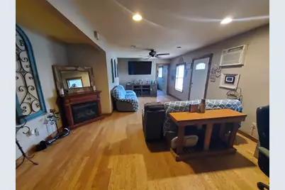 208 W Houston St, Menard, TX 76859 - Photo 13