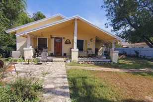 208 W Houston St, Menard, TX 76859 - Photo 17