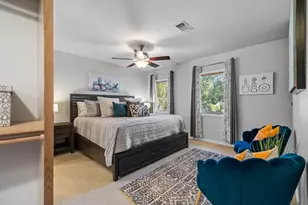 904 N Orange St, Fredericksburg, TX 78624 - Photo 19