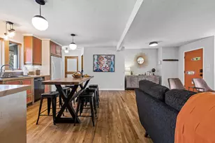 904 N Orange St, Fredericksburg, TX 78624 - Photo 15