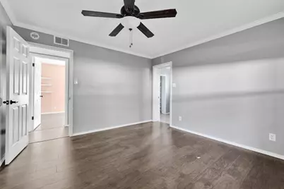 319 Pearl St, Kerrville, TX 78028 - Photo 19