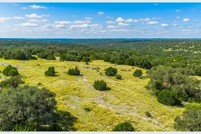 12995 Hackberry Rd, Rocksprings, TX 78880 - Photo 43