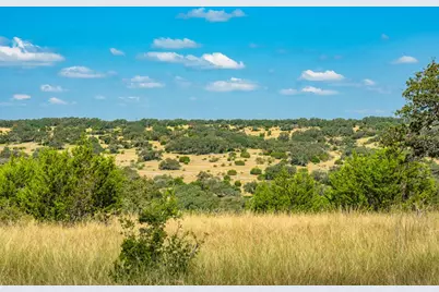 12995 Hackberry Rd, Rocksprings, TX 78880 - Photo 21