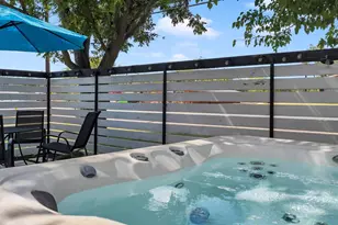 335 W Burbank St, Fredericksburg, TX 78624 - Photo 21