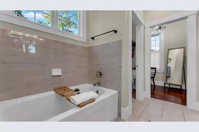 309 Fulton St, Fredericksburg, TX 78624 - Photo 19