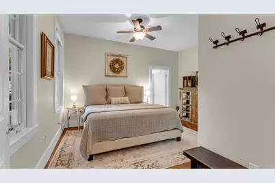 309 Fulton St, Fredericksburg, TX 78624 - Photo 17