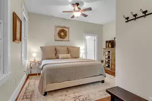 309 Fulton St, Fredericksburg, TX 78624 - Photo 17