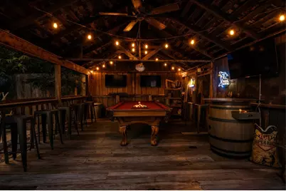 309 Fulton St, Fredericksburg, TX 78624 - Photo 5