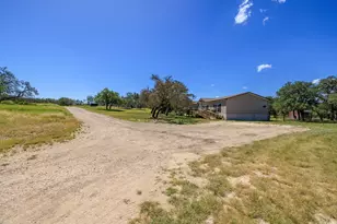 429 Spanish Oak Trail, Harper, TX 78631 - Photo 53