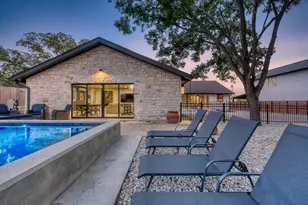 204 N Elk St, Fredericksburg, TX 78624 - Photo 49