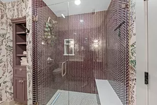 204 N Elk St, Fredericksburg, TX 78624 - Photo 19