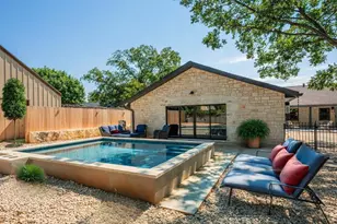 204 N Elk St, Fredericksburg, TX 78624 - Photo 43