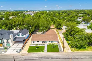 204 N Elk St, Fredericksburg, TX 78624 - Photo 53