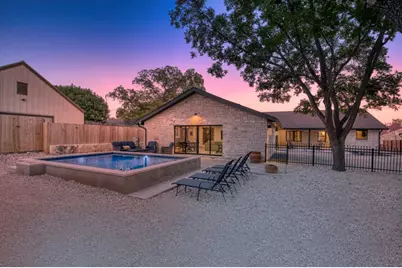 204 N Elk St, Fredericksburg, TX 78624 - Photo 47