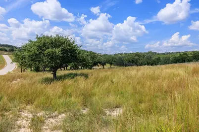 189 Fallen Acorn Dr, Blanco, TX 78606 - Photo 15