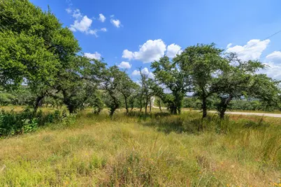 189 Fallen Acorn Dr, Blanco, TX 78606 - Photo 7
