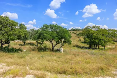 189 Fallen Acorn Dr, Blanco, TX 78606 - Photo 13