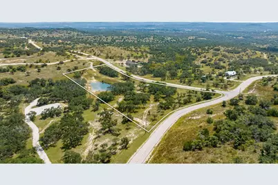 189 Fallen Acorn Dr, Blanco, TX 78606 - Photo 3