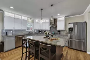 112 W Mulberry St, Fredericksburg, TX 78624 - Photo 7