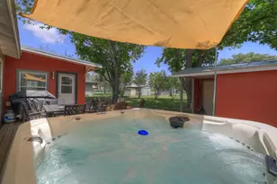 112 W Mulberry St, Fredericksburg, TX 78624 - Photo 21