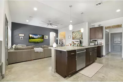 717 Chinkapin Dr, Fredericksburg, TX 78624 - Photo 7