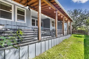 717 CHINKAPIN DR, Fredericksburg, TX 78624 - Photo 13