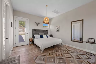 554 Seven Falls Dr, Fredericksburg, TX 78624 - Photo 73