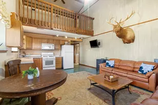 647 Funf Kinder Rd, Fredericksburg, TX 78624 - Photo 81