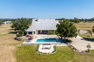 647 Funf Kinder Rd, Fredericksburg, TX 78624 - Photo 13