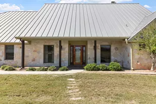 647 Funf Kinder Rd, Fredericksburg, TX 78624 - Photo 21