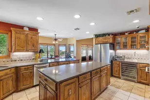 647 Funf Kinder Rd, Fredericksburg, TX 78624 - Photo 41